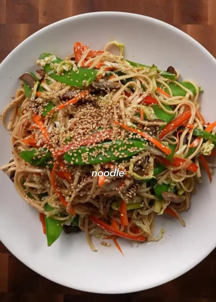 Sesame Vegetable Lo Mein