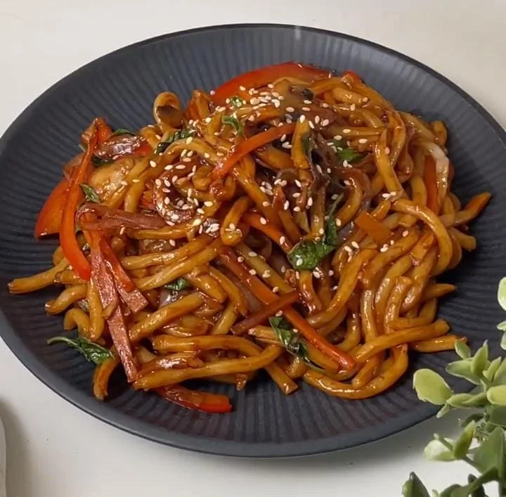 Veggie Udon Stir Fry