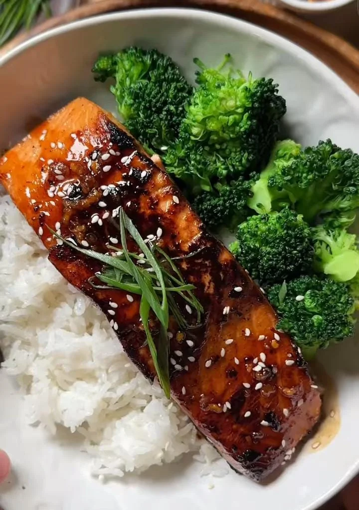 Teriyaki Salmon Rice Bowl