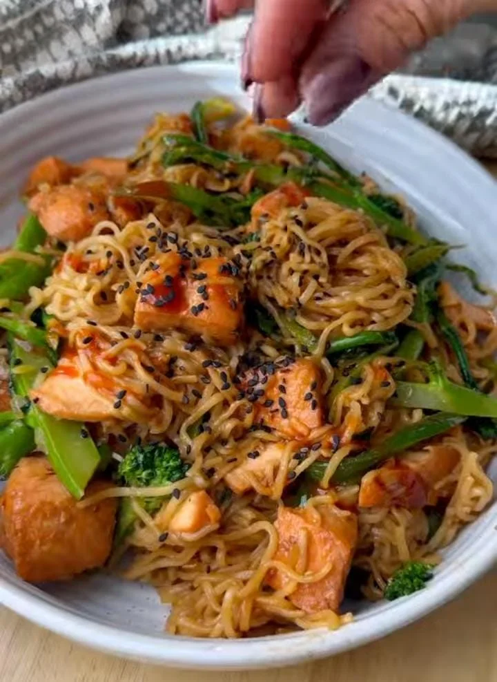 Salmon Teriyaki Noodle Bowl