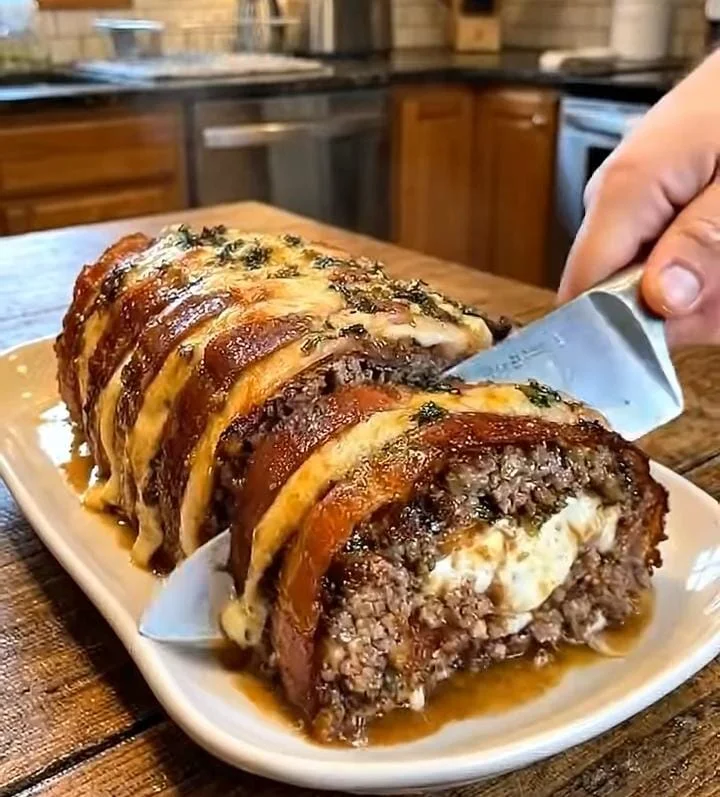 Classic Cheddar & Bacon Stuffed Meatloaf