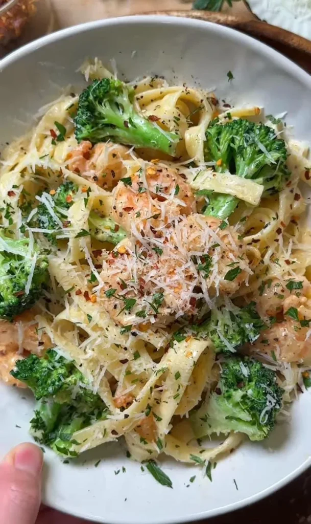  Lemon Garlic Broccoli Shrimp Pasta