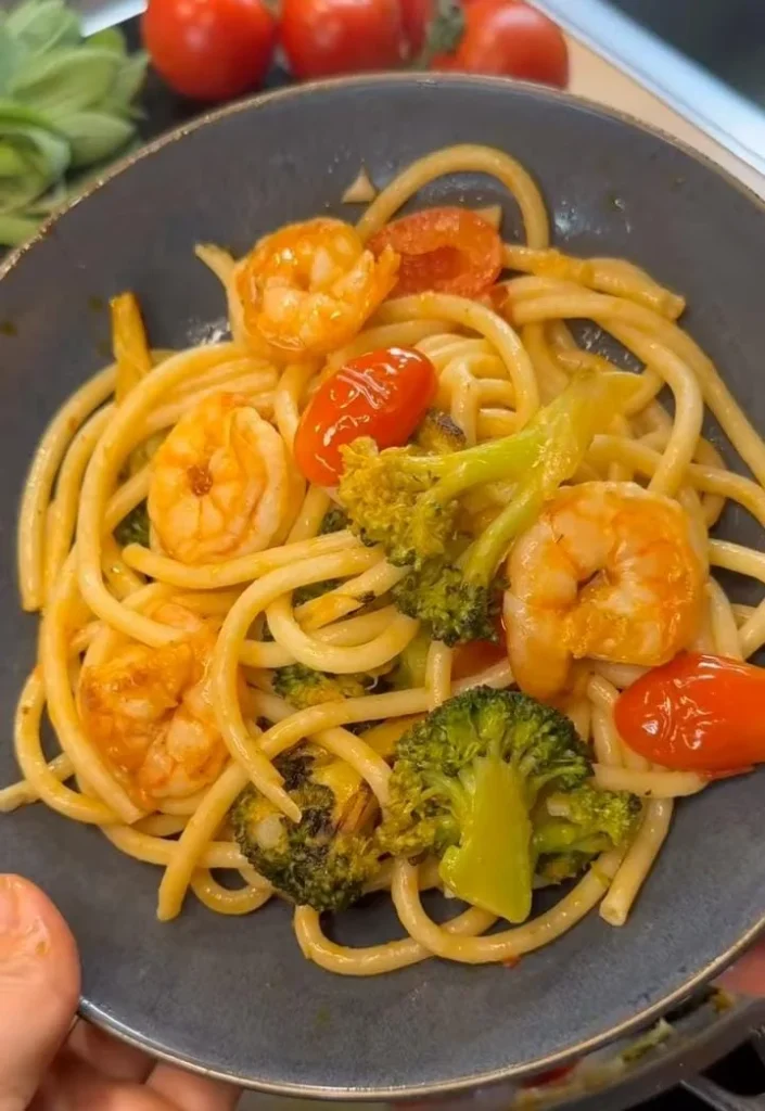 Broccoli Sun-Dried Tomato Pasta