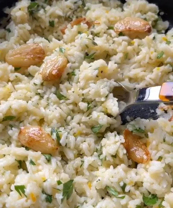 Lemon Herb Garlic Rice