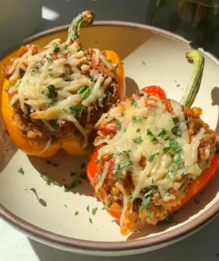 Quinoa-Stuffed Bell Pepper Fiesta