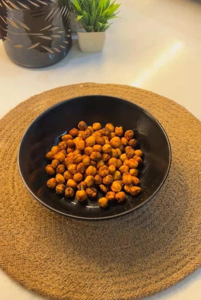 Savory Roasted Chickpea Crunch