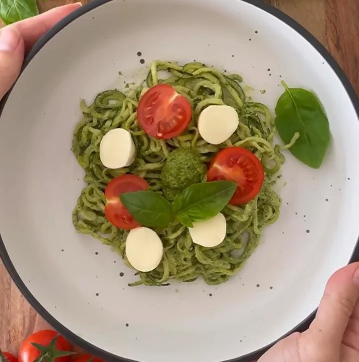 Zucchini Noodle Pesto Salad