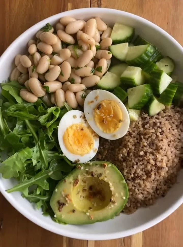 Lemon Herb Quinoa Bowl