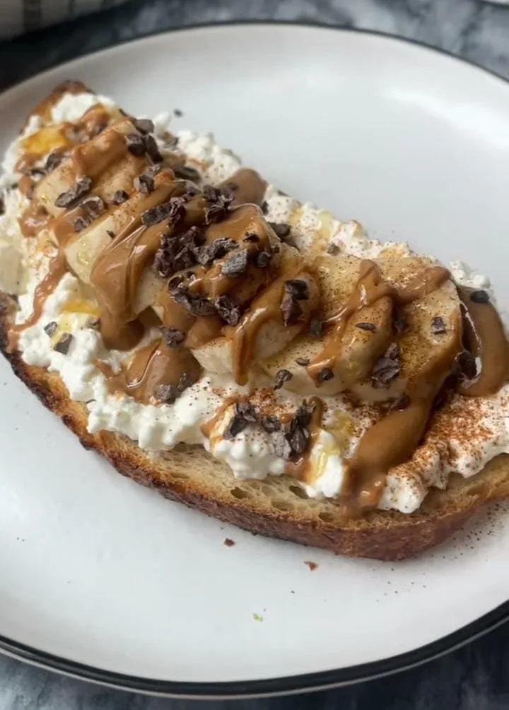 Banana Cottage Cheese Toast