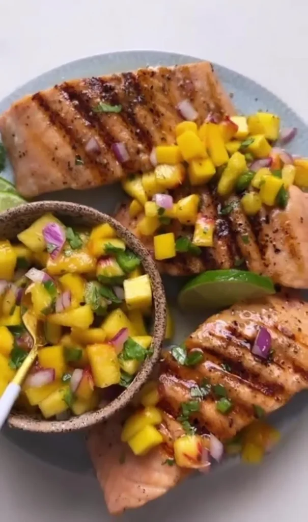 Grilled Salmon with Mango Salsa