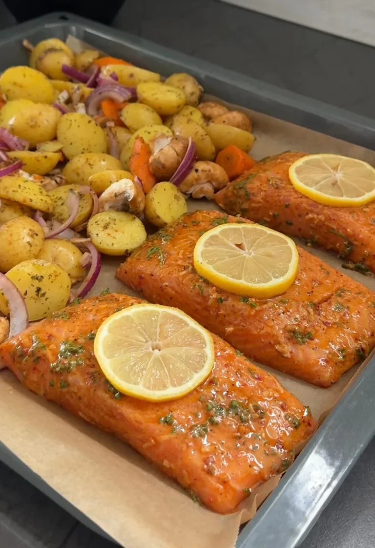 Lemon Garlic Salmon with Quinoa and Roasted Veggies