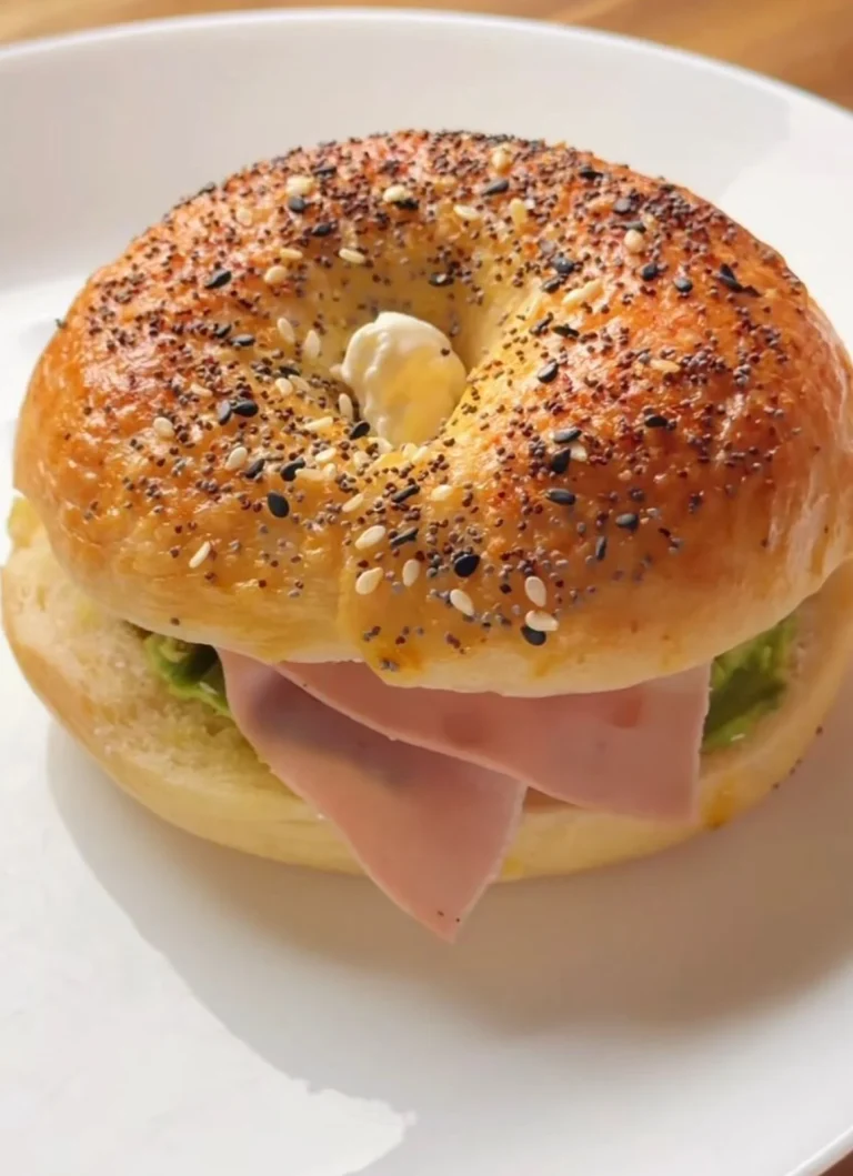 Chewy Sourdough Bagels