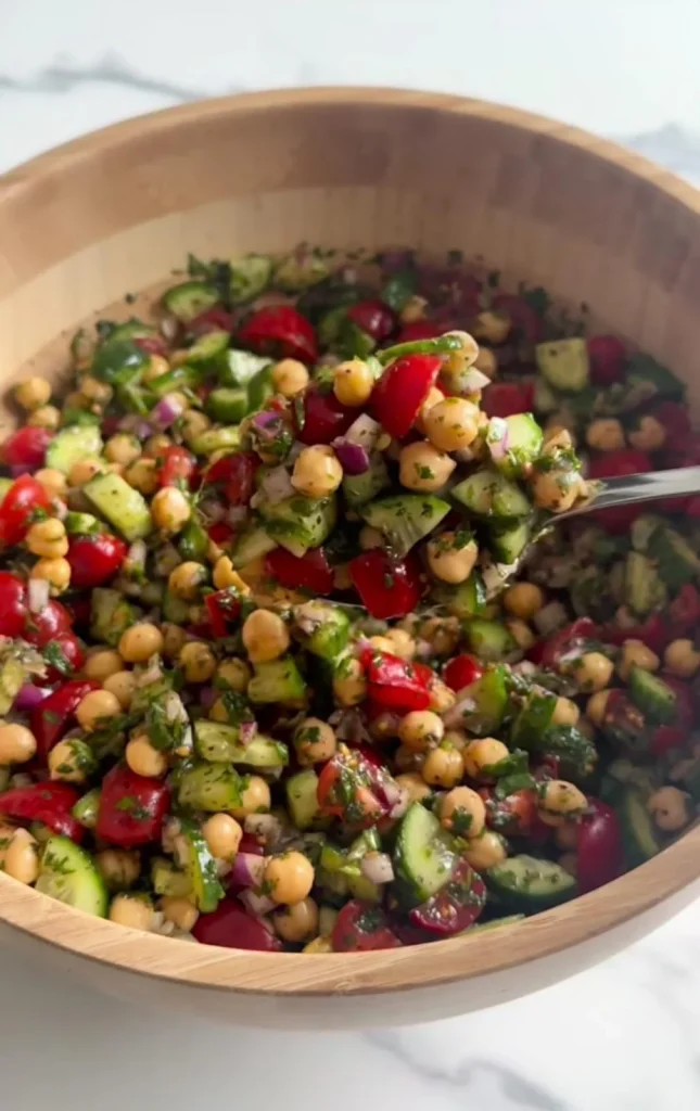 Mediterranean Chickpea Salad