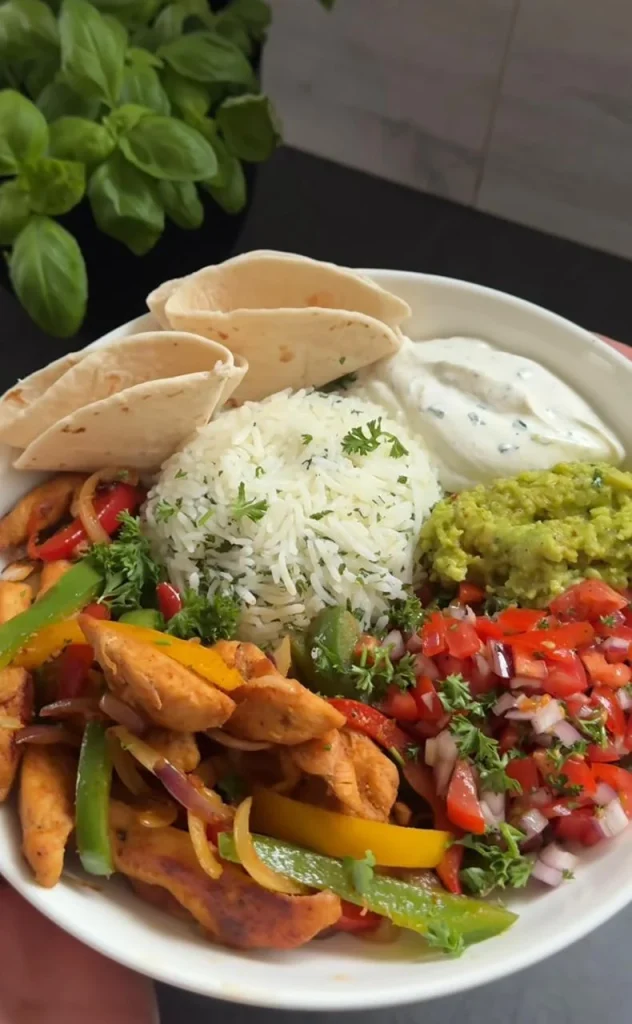 Grilled Chicken Fajita Bowl