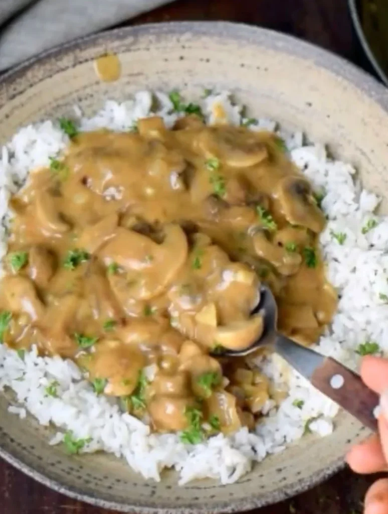 Creamy Mushroom Stroganoff