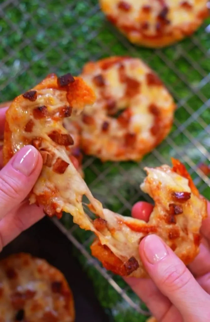 Mini Pizza Bagels
