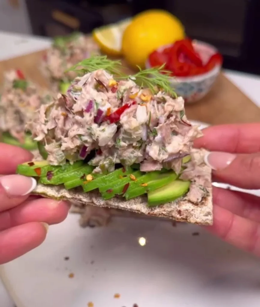 Avocado Tuna Salad Crackers