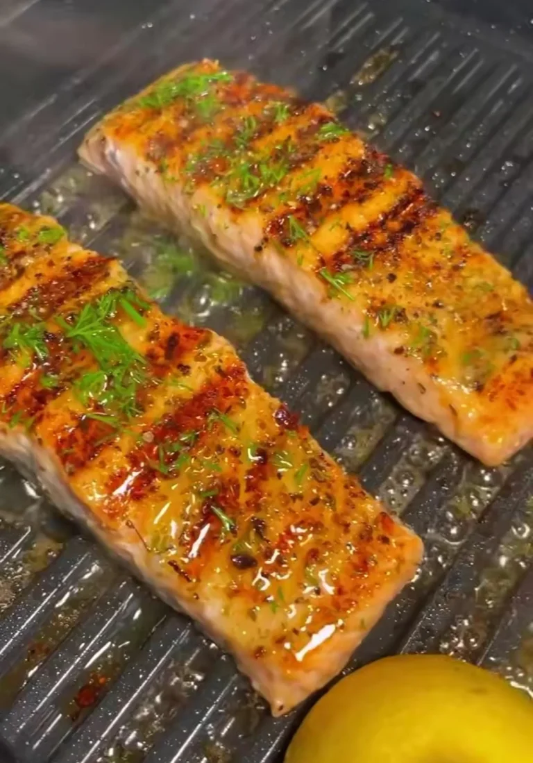 Garlic Butter Grilled Salmon