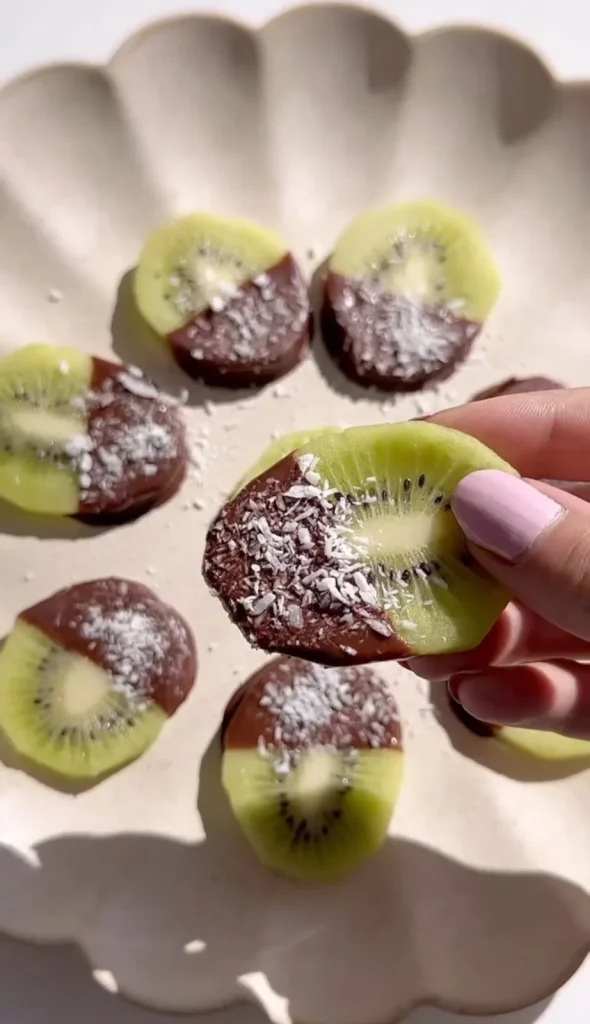  Kiwi & Coconut Quinoa Bowl