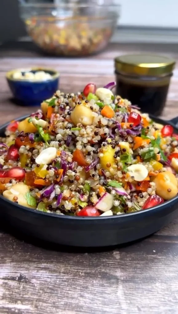 Mediterranean Quinoa Salad | Quinoa Salad Recipes
