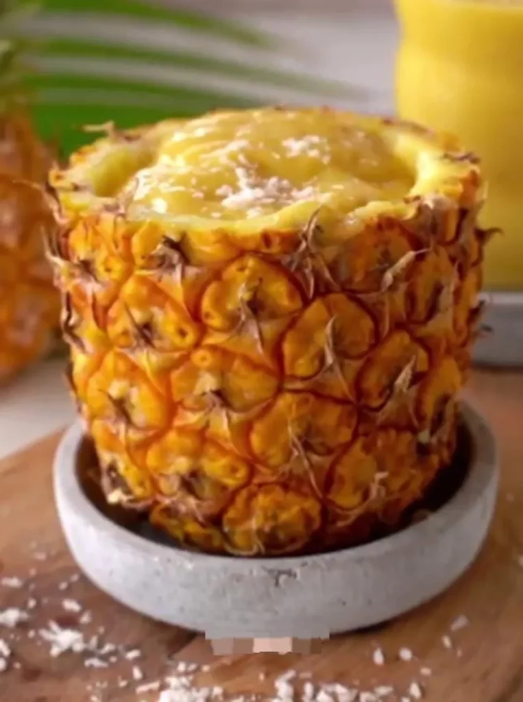 Tropical Mango Pineapple Smoothie | Mango Smoothie Recipes