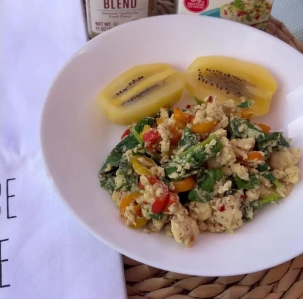 Egg White Veggie Scramble