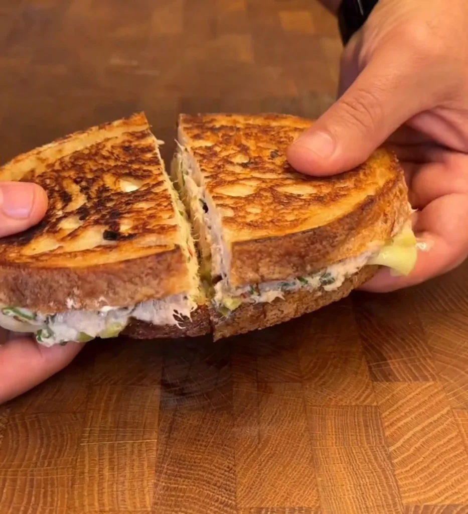 Tuna Sandwich