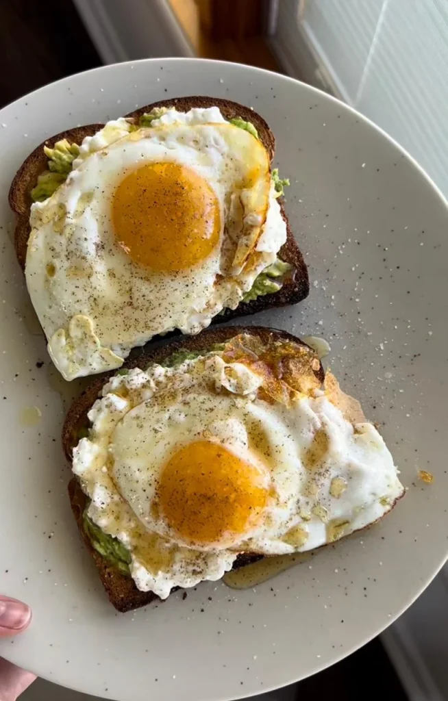  Avocado Fiber Boost Toast (Simple but Powerful)
