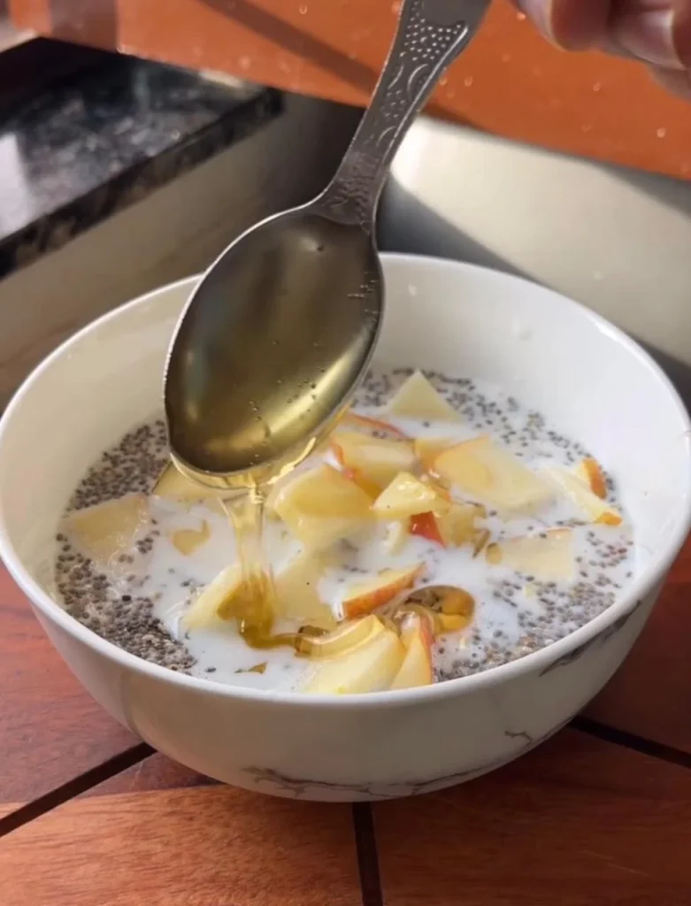 Apple Cinnamon Fiber Oats (Comfort Meal)