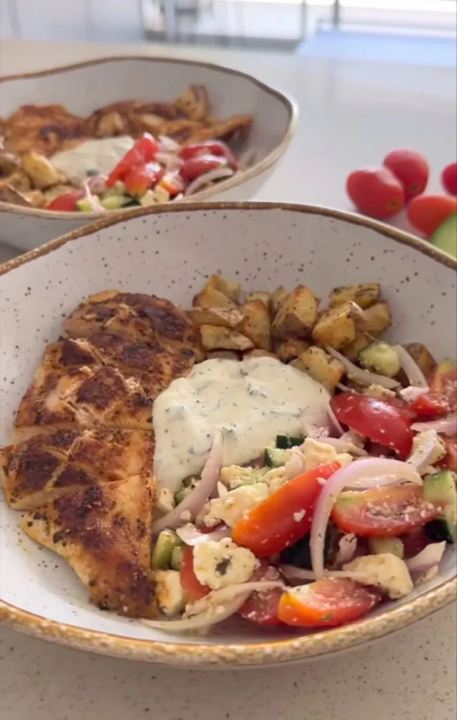 Mediterranean Chicken Farro Prep Bowls
