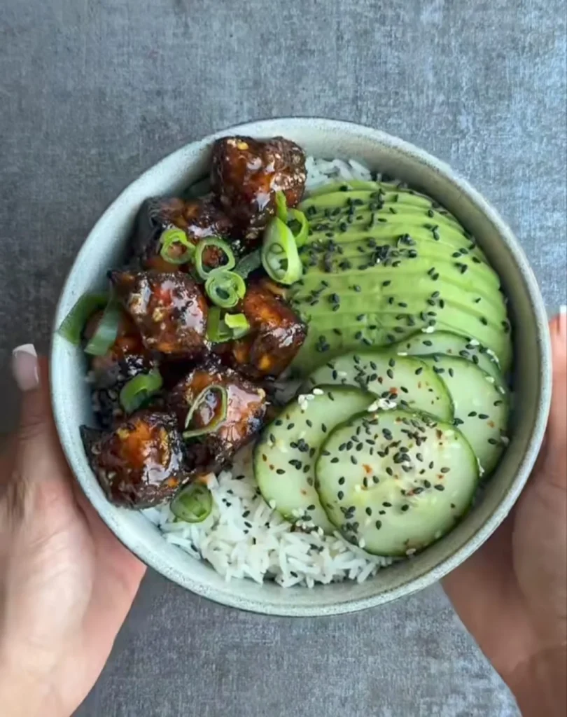 Honey Garlic Salmon Rice Boxes