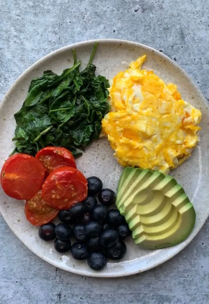 Soft Egg & Spinach Protein Bowl (Simple but Powerful)