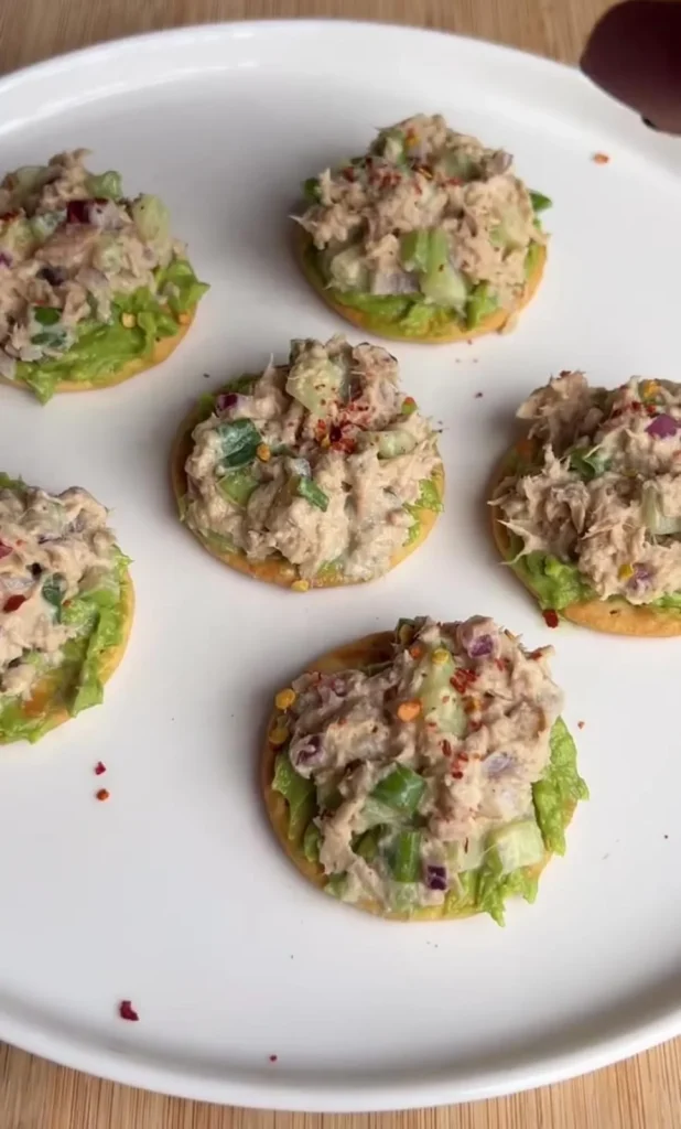 Tuna Crackers