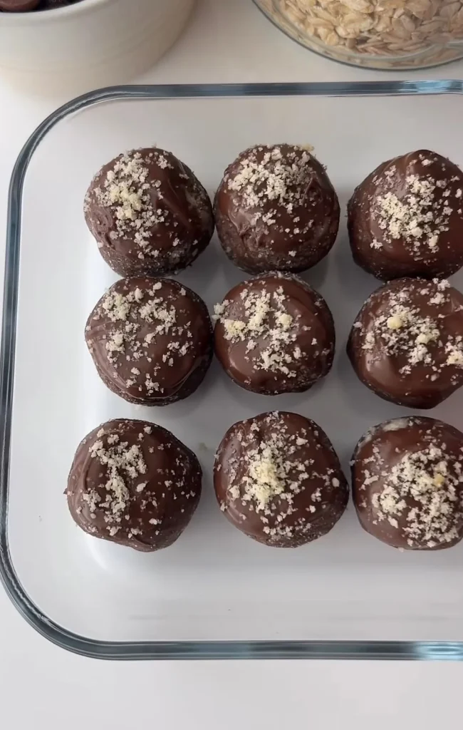  Chocolate Energy Balls
