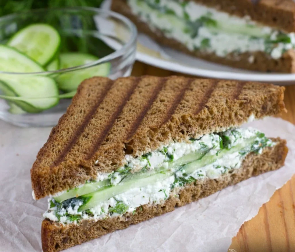 Cottage Cheese & Veggie Sandwich