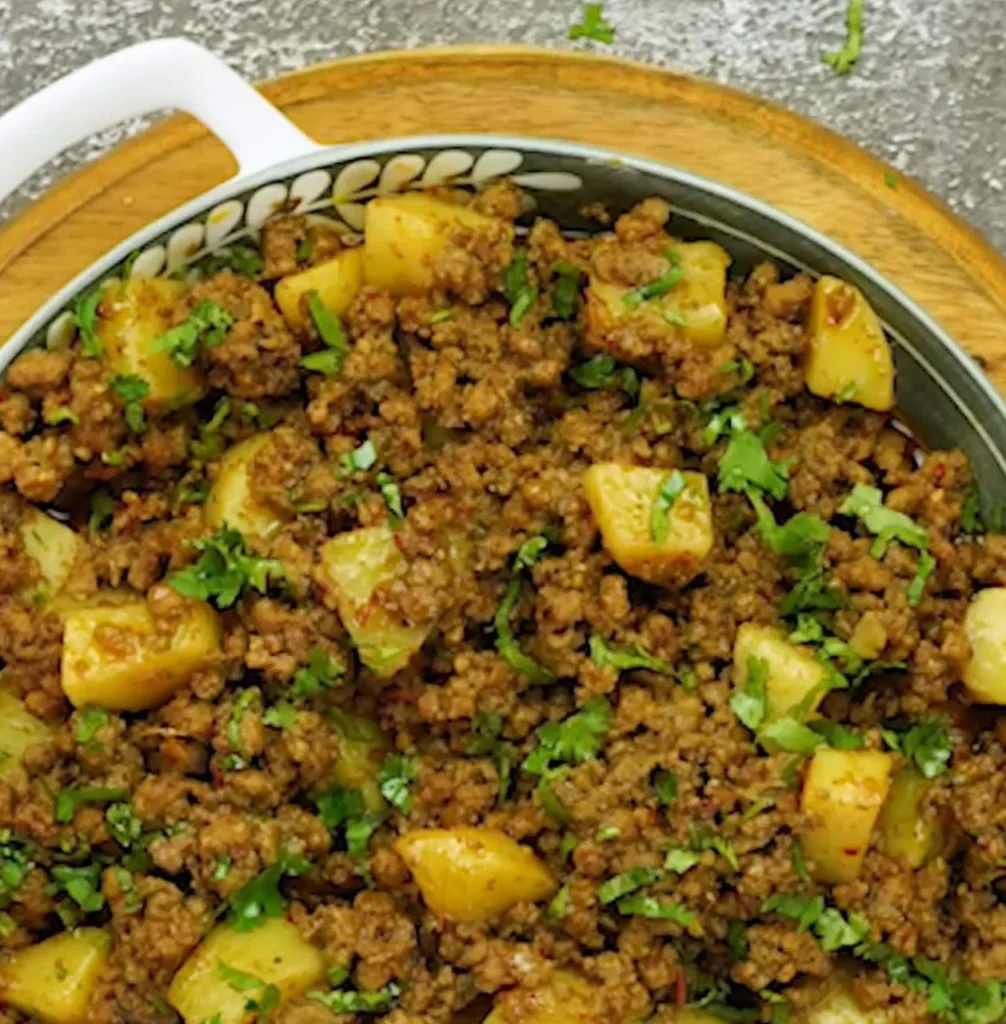 Keema Aloo (Minced Beef & Potatoes)