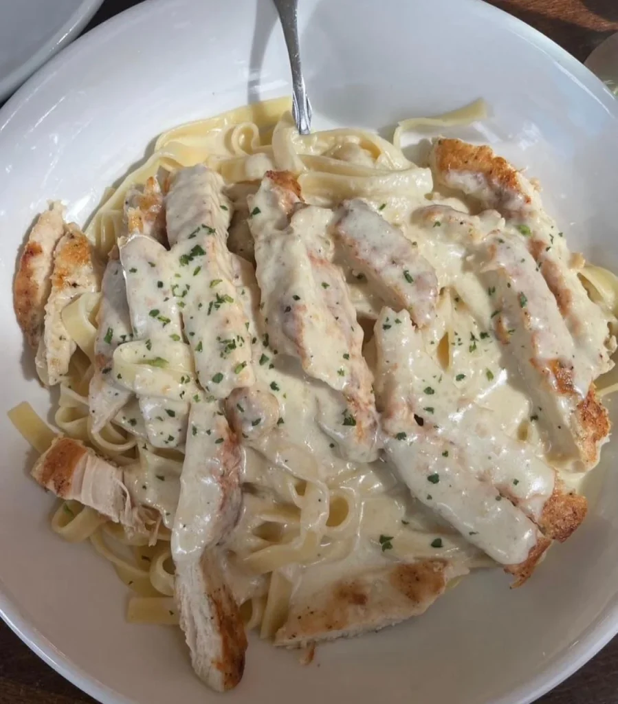 Chicken Alfredo Pasta