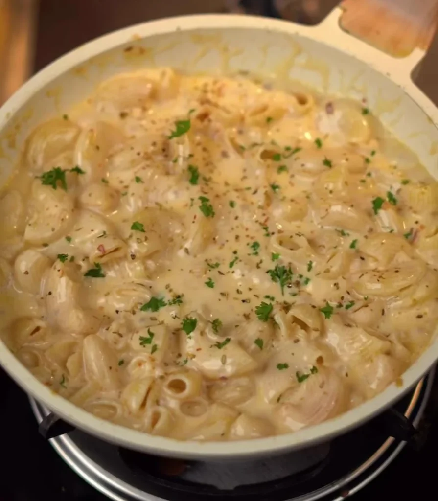 Creamy Garlic Pasta
