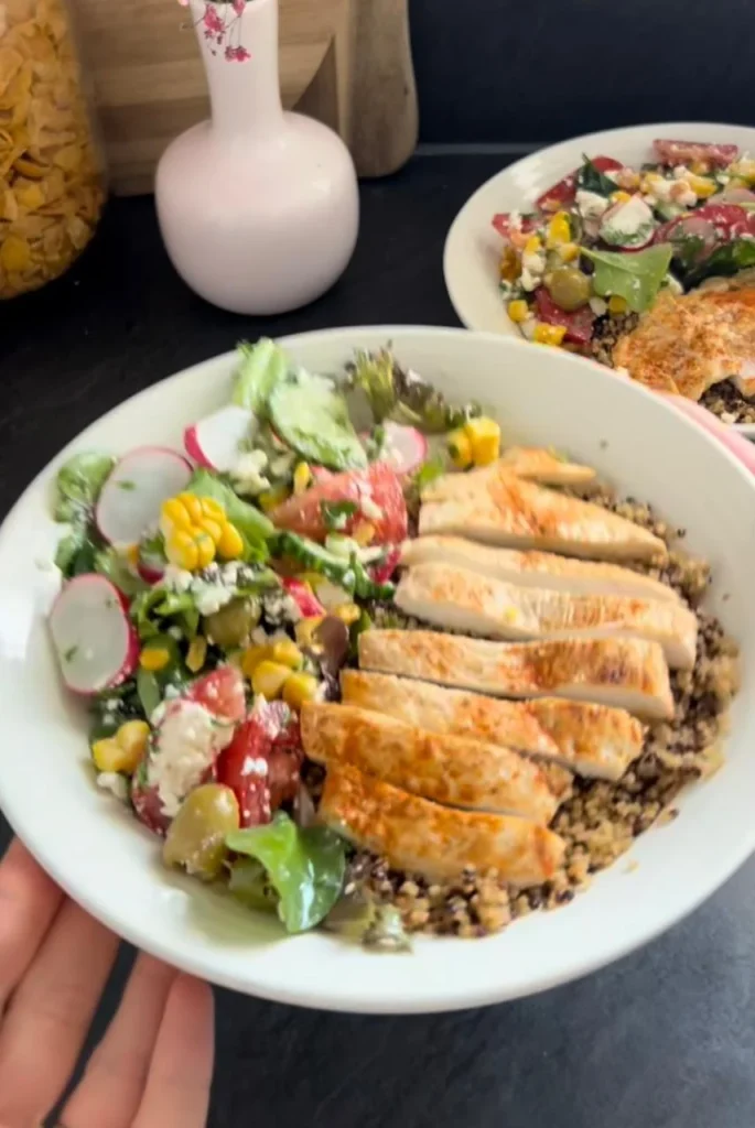 Lemon Herb Chicken Quinoa Bowl recipes