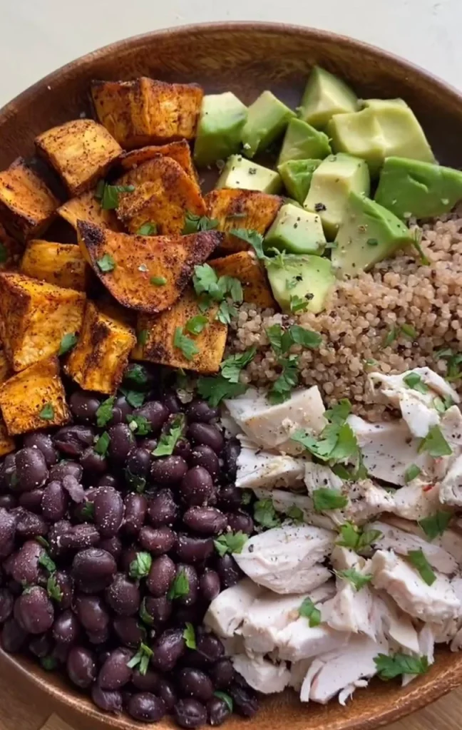 Cilantro Lime Chicken Quinoa Bowl