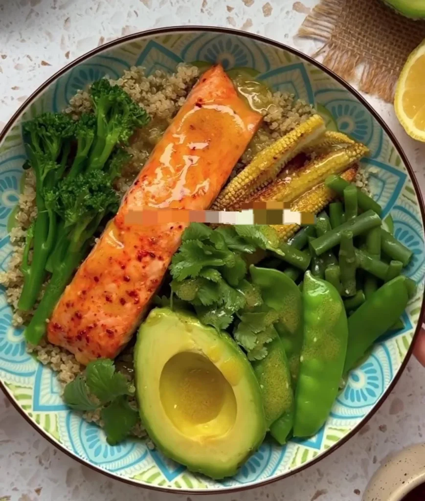 Lemon Herb Quinoa Summer Bowl