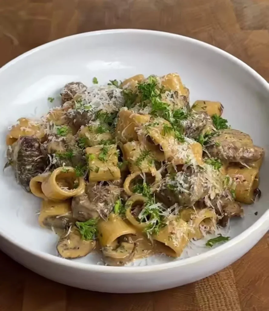 Garlic Butter Beef Pasta