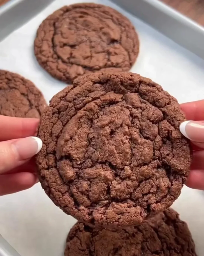 3-Ingredient Nutella Cookies