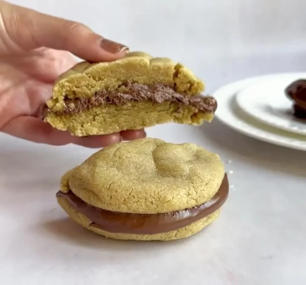 Nutella Sandwich Cookies