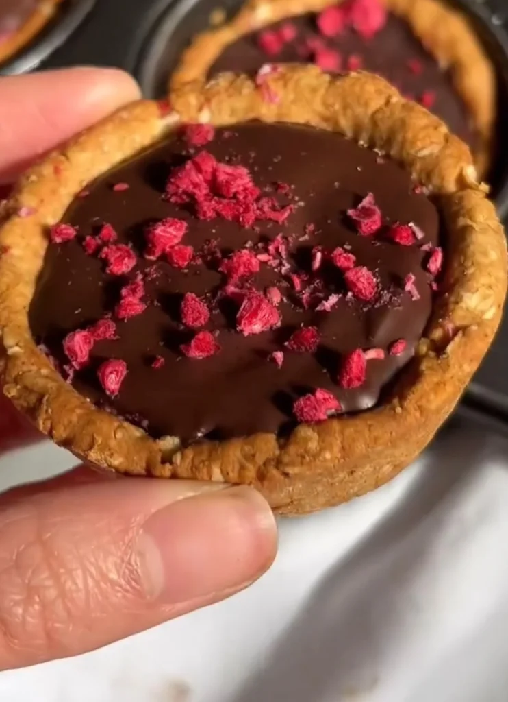  Berry Oat Crumble Cups