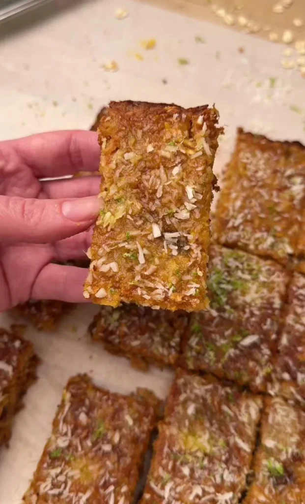 Mango Oat Crumble Bars