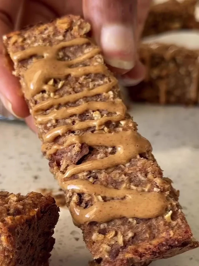 Apple Cinnamon Picnic Dessert Bars