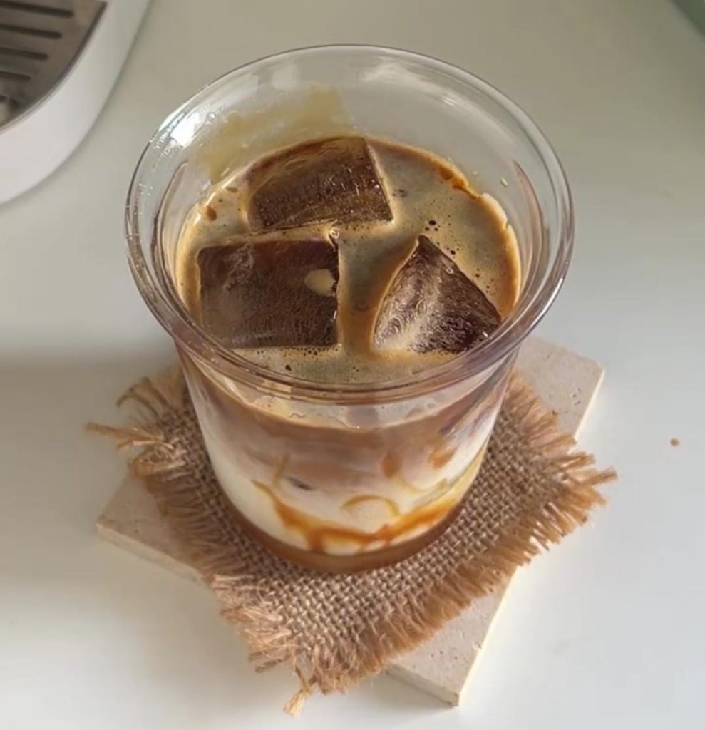 Iced Caramel Latte Starbucks Summer Drinks Copycat