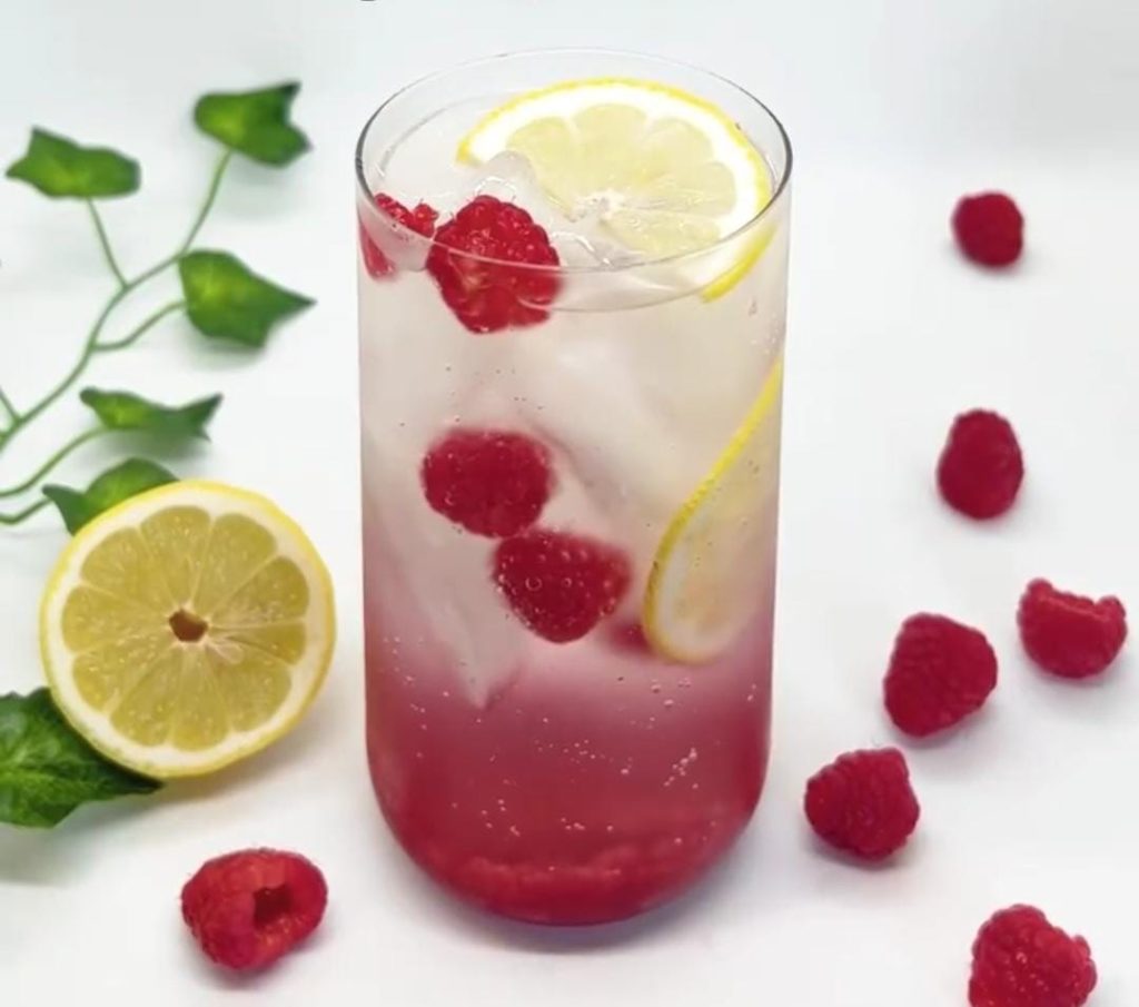 Raspberry Lemon Refresher Starbucks Summer Drinks Copycat