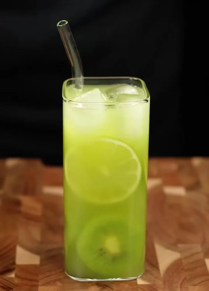 Kiwi Lime Splash Beach Drink Recipe